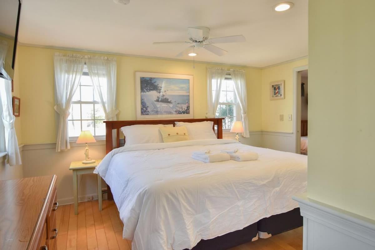 Walk 3 Mins To Private Assoc Beach Yarmouth Exterior photo